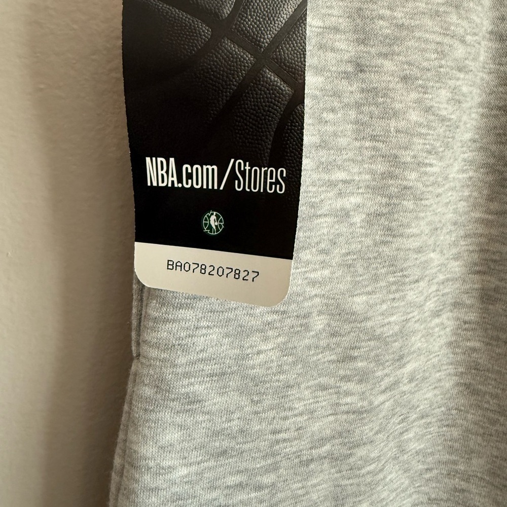 NBA Celtics womens Gray Joggers - Picture 2 of 4